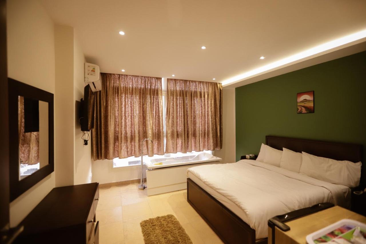 Kafret el-Gabal King Khafren View Inn מראה חיצוני תמונה