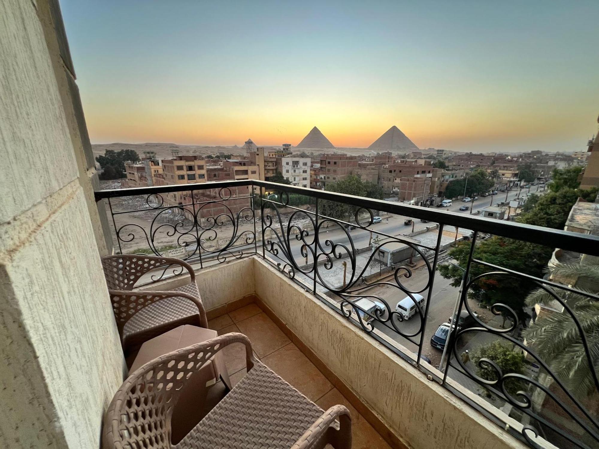 Kafret el-Gabal King Khafren View Inn מראה חיצוני תמונה