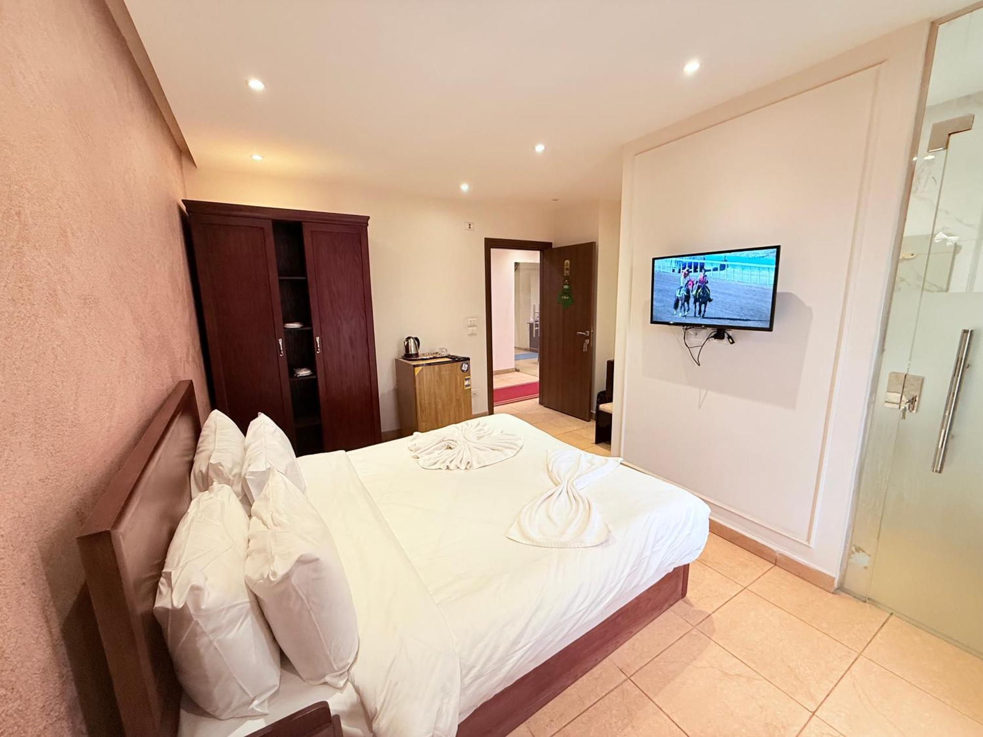 Kafret el-Gabal King Khafren View Inn מראה חיצוני תמונה